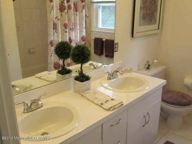1635 Dubac Road Wall, NJ 07719 - Photo 17 of 23 guestbath