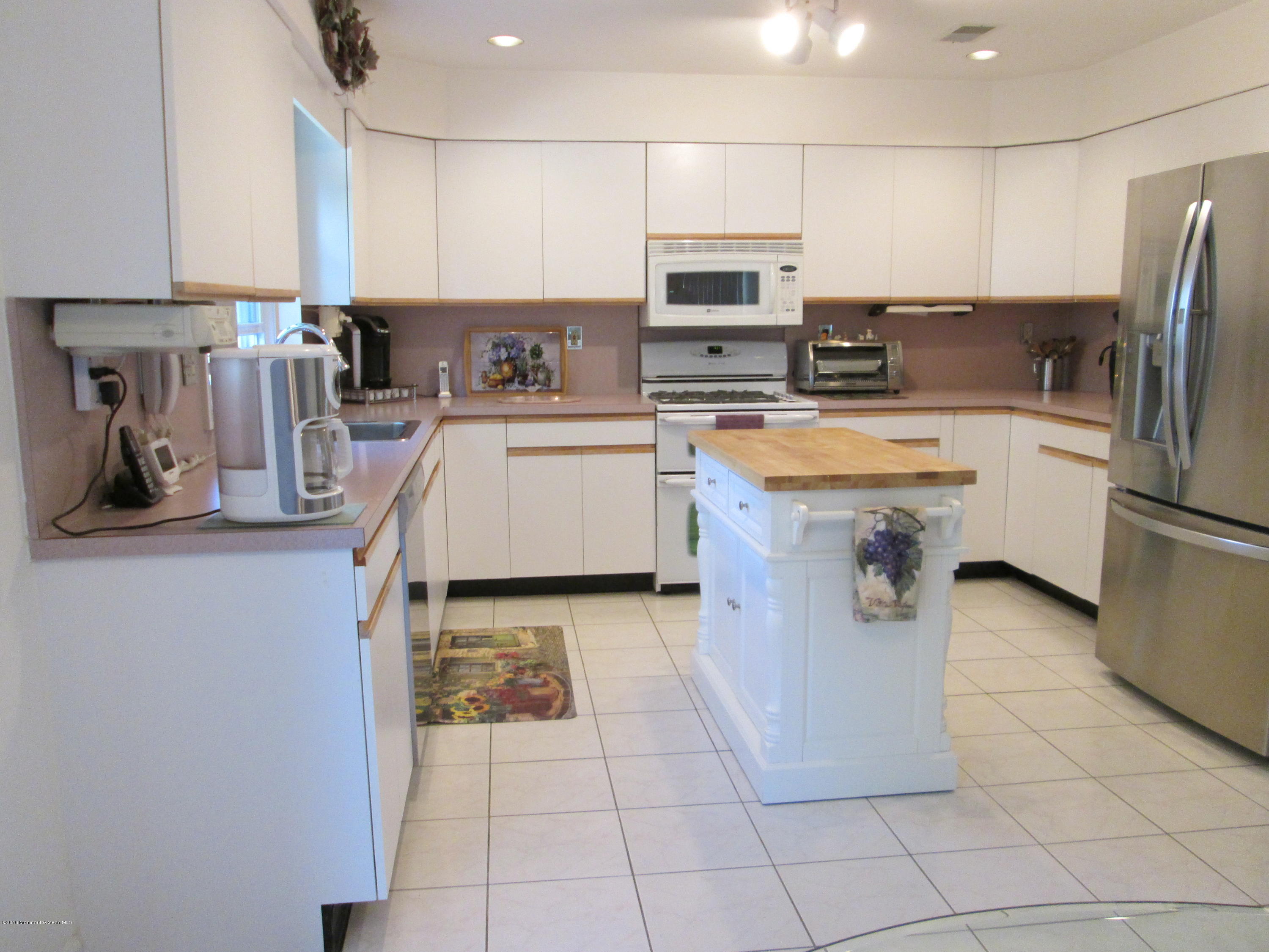1635 Dubac Road Wall, NJ 07719 - Photo 5 of 23 kitchen new