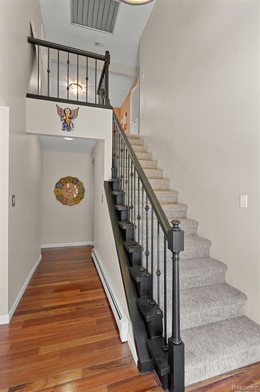 2460 Lakena Road West Bloomfield, MI 48324 - Photo 6 of 53