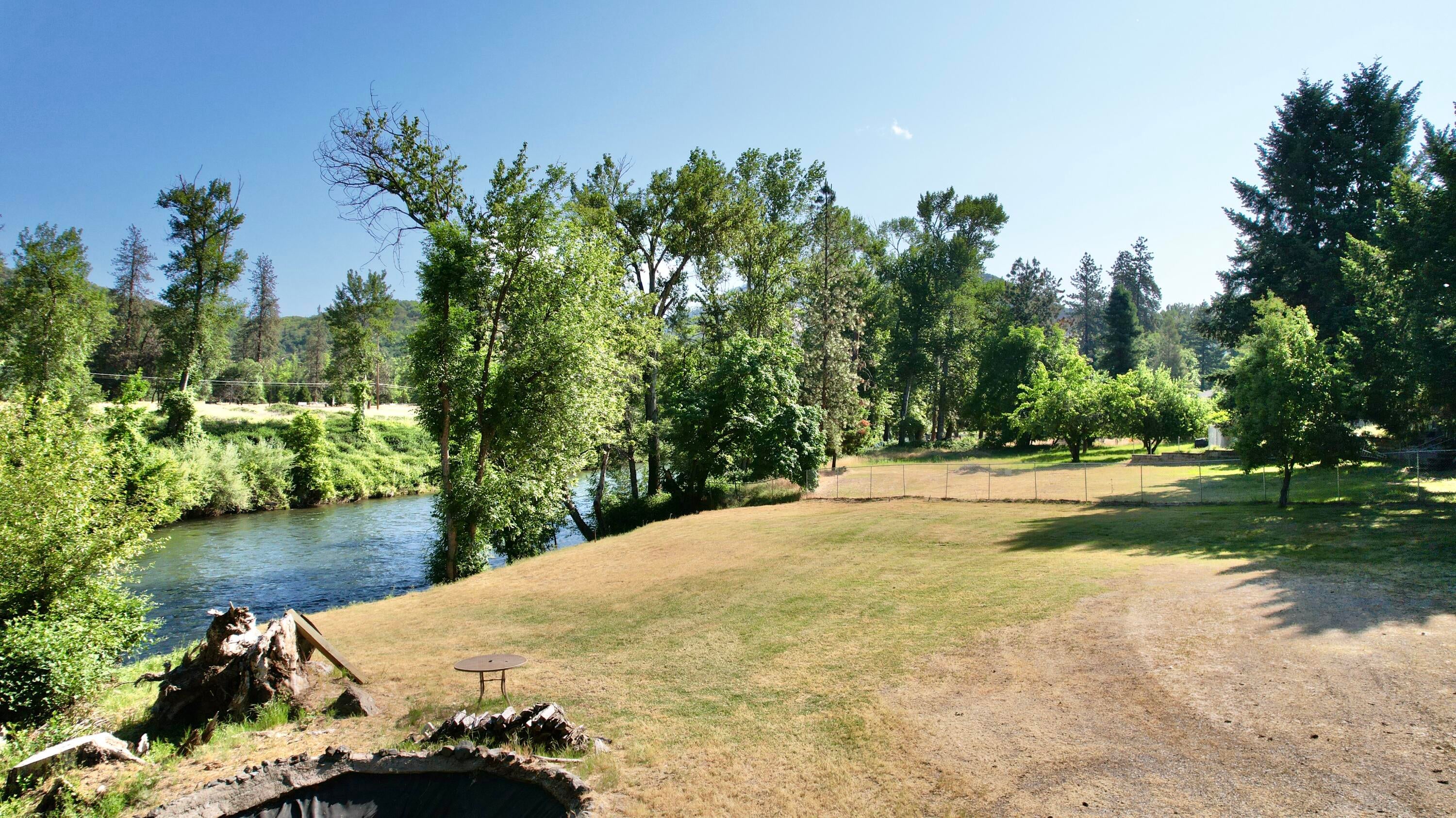 2550 Lampman Road Gold Hill, OR 97525 - Photo 15 of 27 LAMPMAN (2)