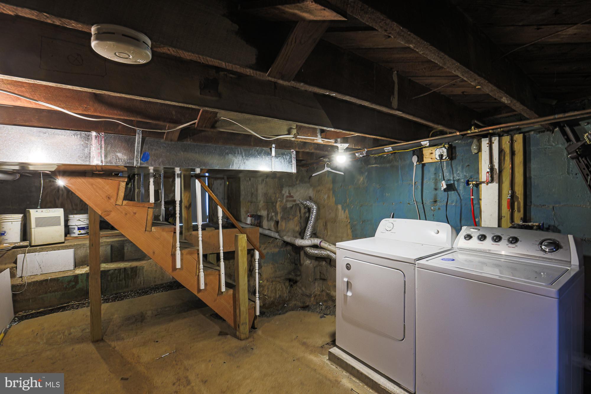 2819 Bookert Drive Baltimore, MD 21225 - Photo 15 of 30