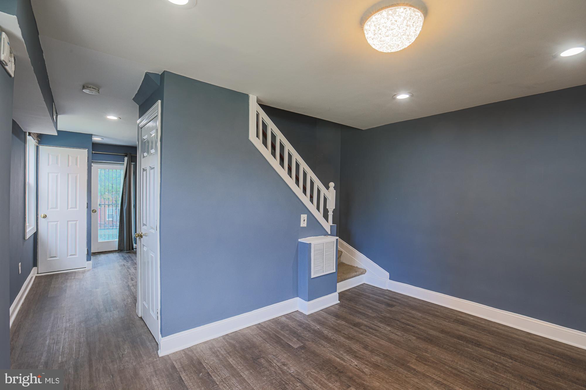 2819 Bookert Drive Baltimore, MD 21225 - Photo 5 of 30