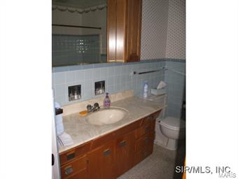 817 Pardee Road Godfrey, IL 62035 - Photo 12 of 17 Gallery Image 12