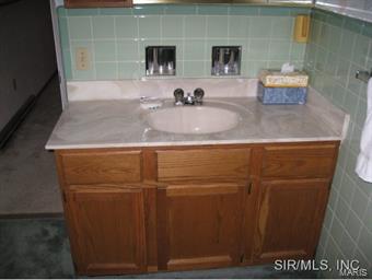 817 Pardee Road Godfrey, IL 62035 - Photo 15 of 17 Gallery Image 15