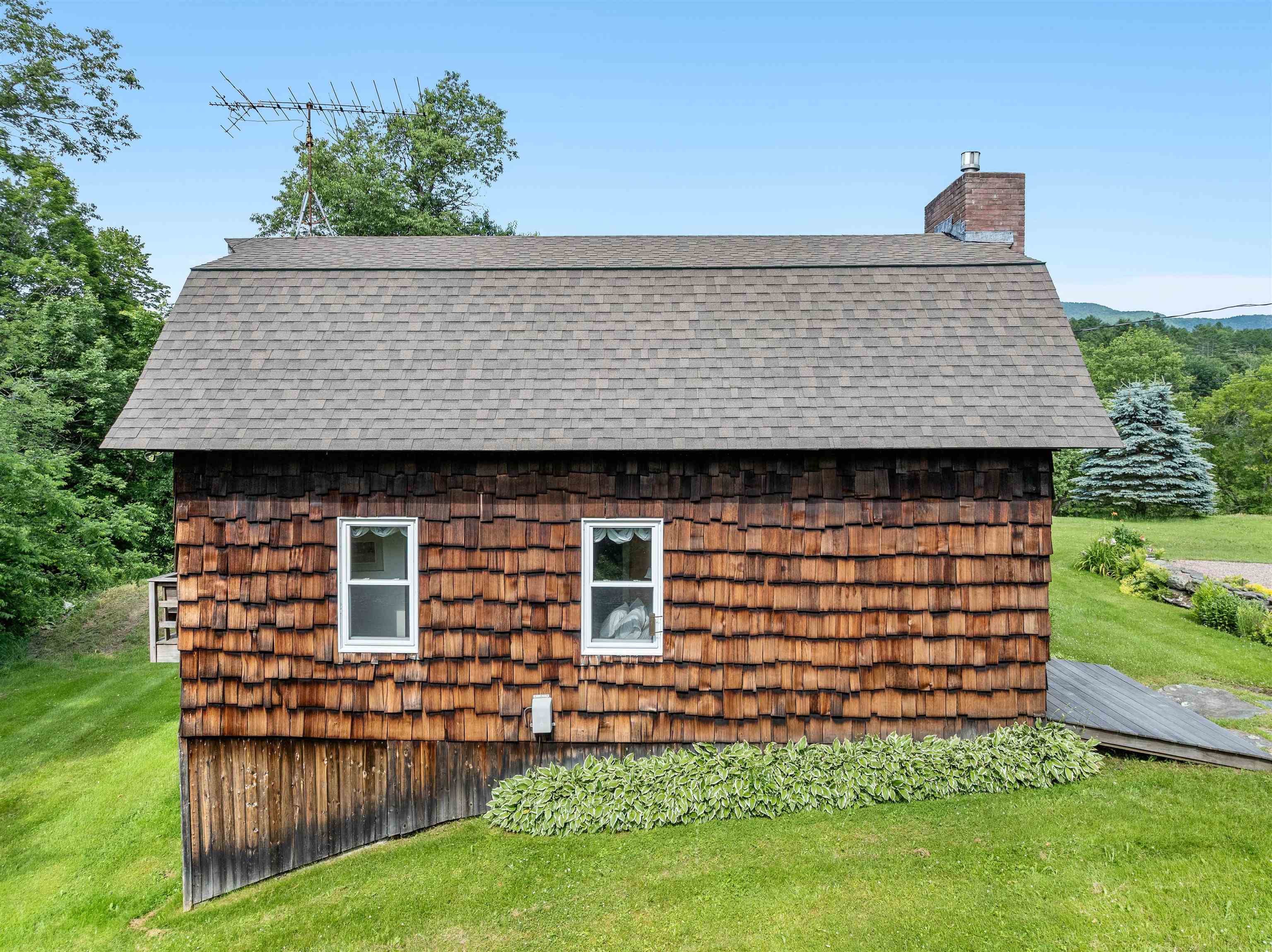 95 Thatcher Brook Road Waterbury, VT 05677 - Photo 7 of 57