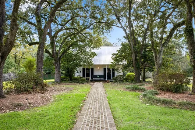 $1,300,000 | 1218 Founders Drive, Bogalusa, LA 70427