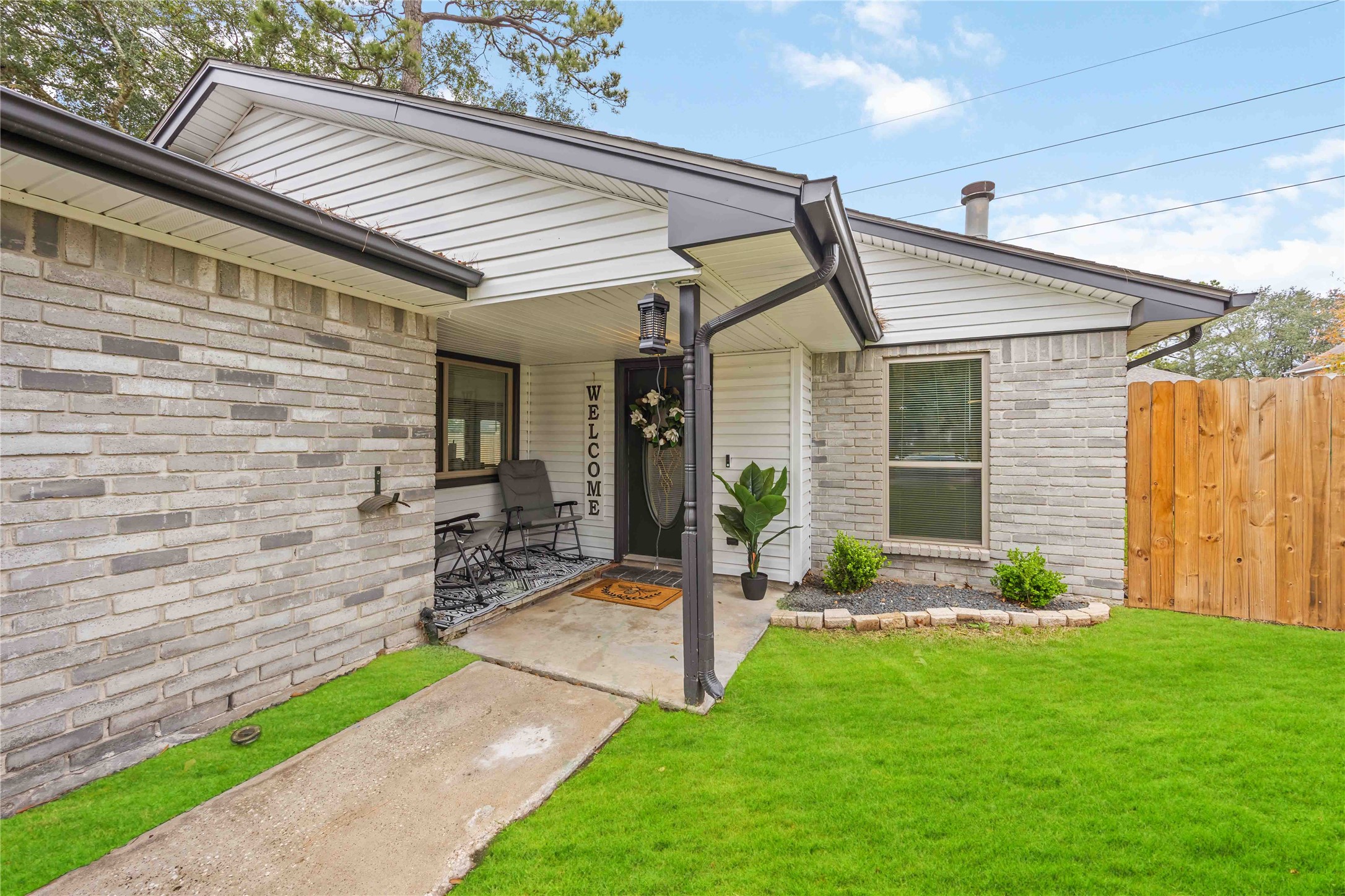 4811 Tealgate Drive Spring, TX 77373 - Photo 22 of 25 a view of a patio in front of house