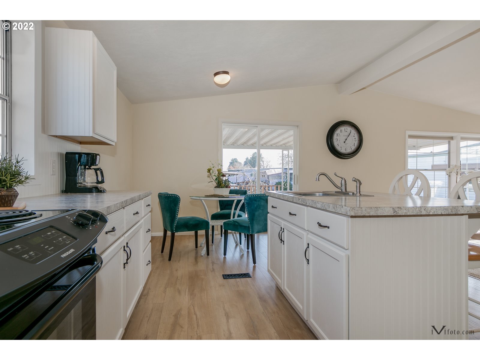 2150 Laura Street, Unit SP 80 Springfield, OR 97477 - Photo 14 of 24