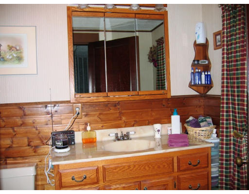 6 Greenbush Road Worcester, MA 01604 - Photo 10 of 12 Gallery Image 10