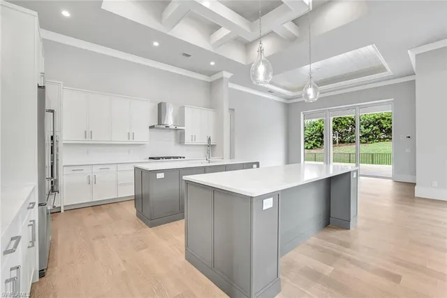 $2,075,000 | 14286 Charthouse Circle, Naples, FL 34114