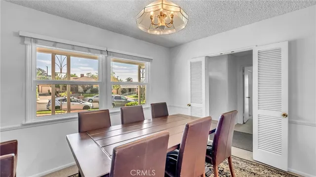 $1,575,000 | 919 Delaware Road, Burbank, CA 91504