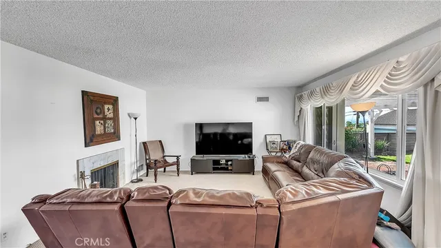 $1,575,000 | 919 Delaware Road, Burbank, CA 91504