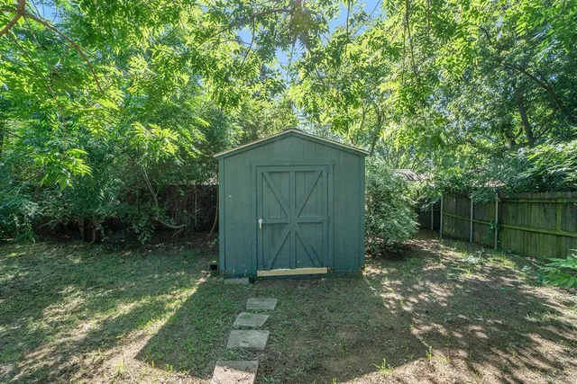 $1,995 | 1202 Crane Drive, Euless, TX 76039