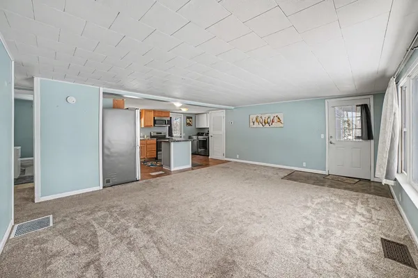 $95,000 | 8904 Yoder Drive, Farwell, MI 48622