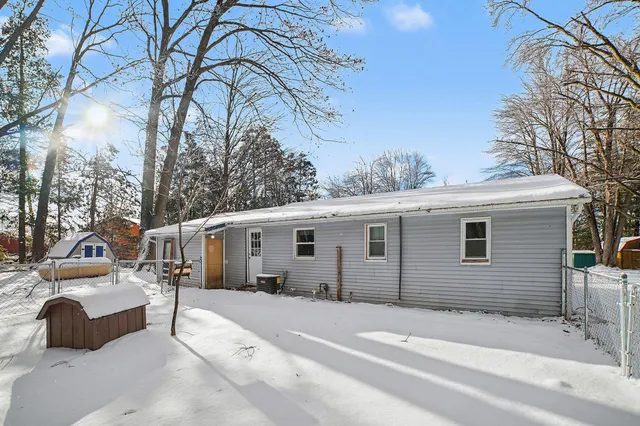 $91,000 | 8904 Yoder Drive, Farwell, MI 48622