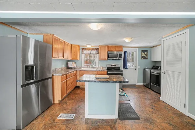 $91,000 | 8904 Yoder Drive, Farwell, MI 48622