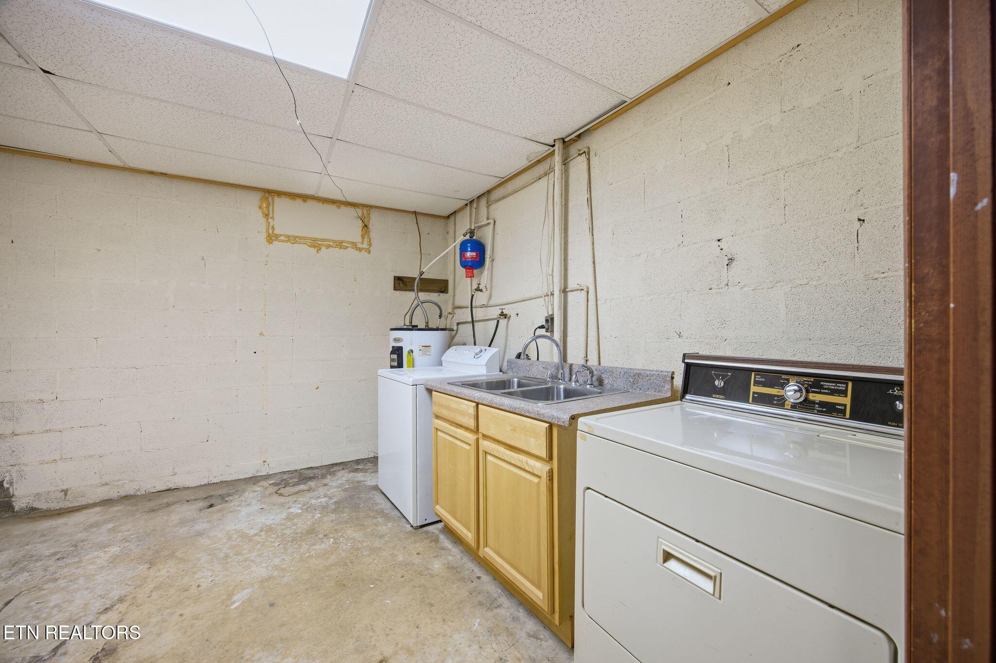 1812 Cherokee Street Athens, TN 37303 - Photo 31 of 45 rp2604301-1030