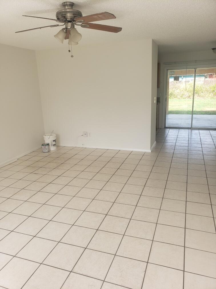 6604 Pensacola Road Fort Pierce, FL 34951 - Photo 3 of 11 15735