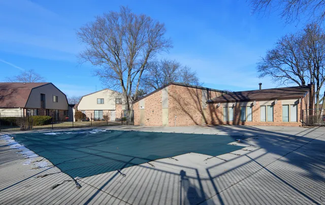 $80,000 | 8735 North 72nd Street, Unit 204, Milwaukee, WI 53223