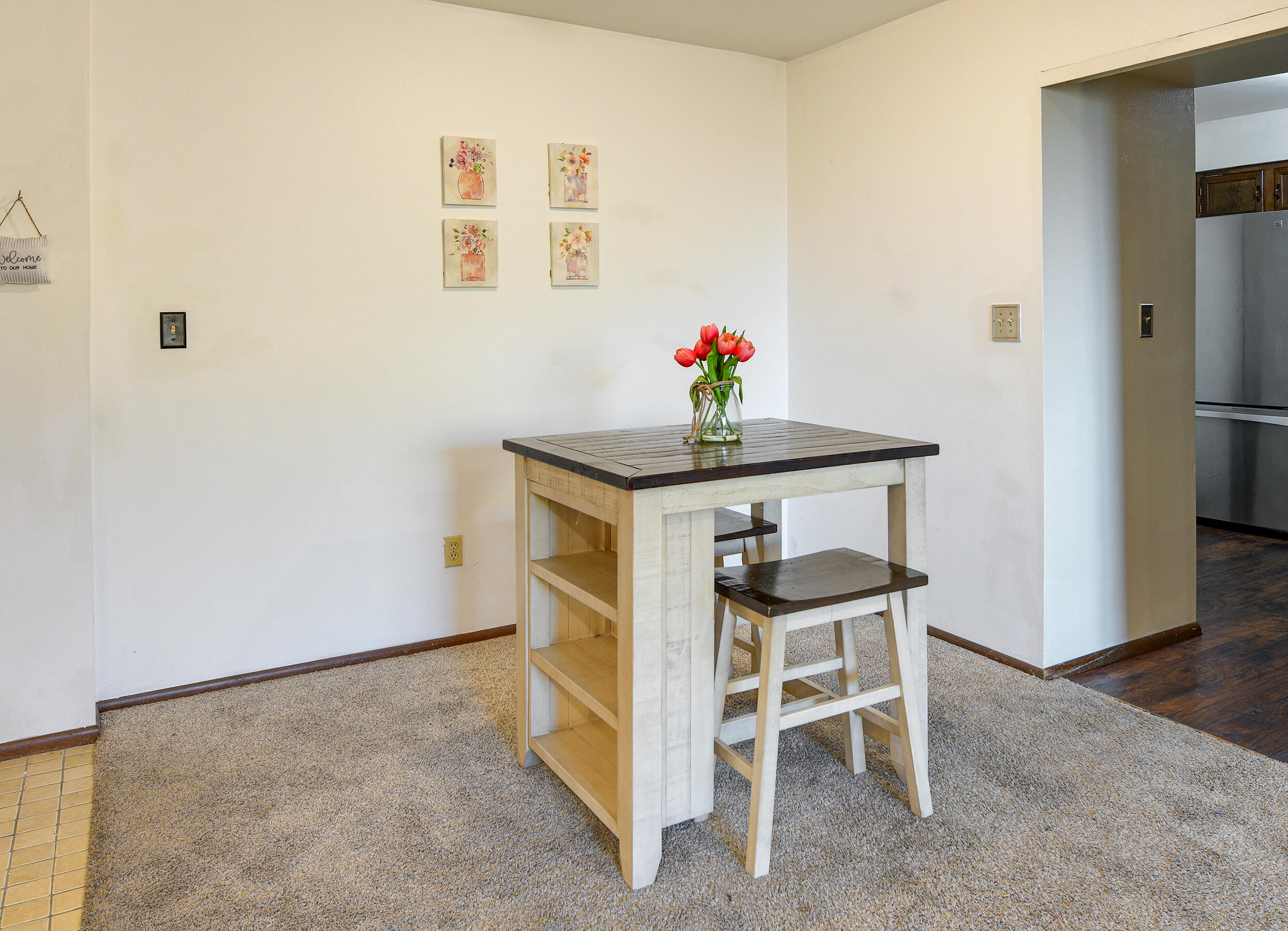 8735 North 72nd Street, Unit 204 Milwaukee, WI 53223 - Photo 9 of 14 Dinning area