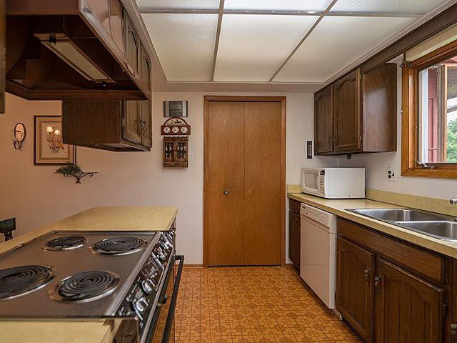 5333 McGuiness Road Dexter, MI 48130 - Photo 16 of 39 Photo 16