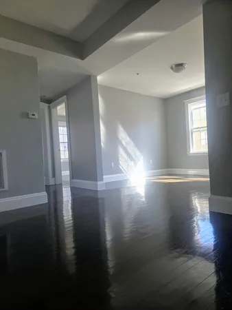 $2,400 | 36 Surfside Road, Unit 7, Lynn, MA 01902