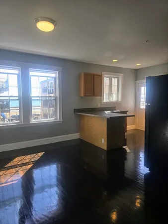 $2,400 | 36 Surfside Road, Unit 7, Lynn, MA 01902