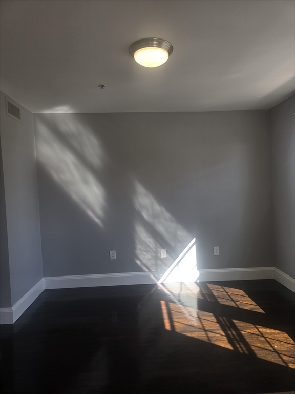 36 Surfside Road, Unit 7 Lynn, MA 01902 - Photo 6 of 11