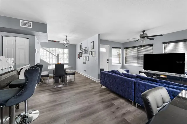 $584,999 | 4220 19th Street North, St. Petersburg, FL 33714