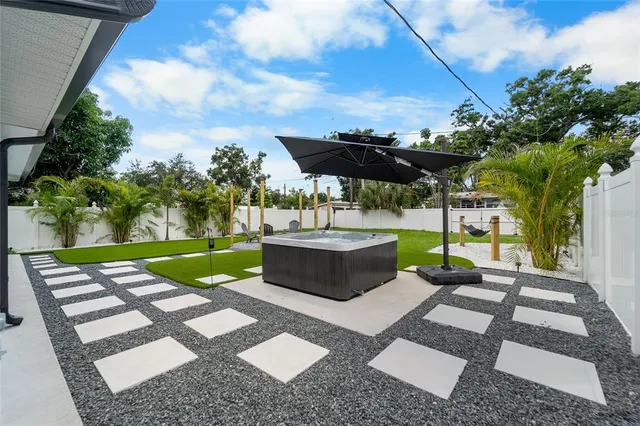 $584,999 | 4220 19th Street North, St. Petersburg, FL 33714