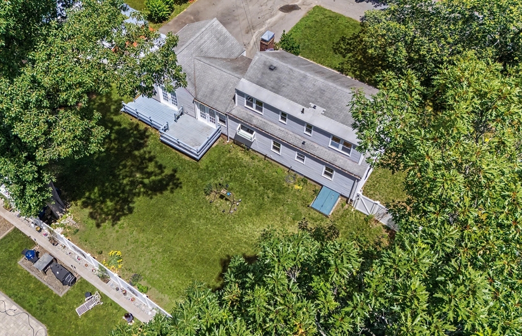 25 Moynihan Road Hamilton, MA 01982 - Photo 40 of 42