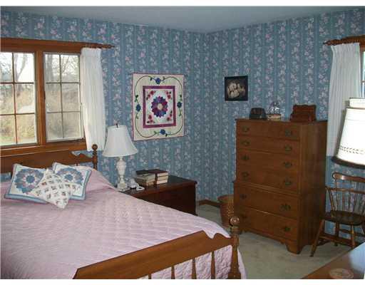 109 Rutgers Drive New Castle, PA 16105 - Photo 5 of 9 Bedroom.