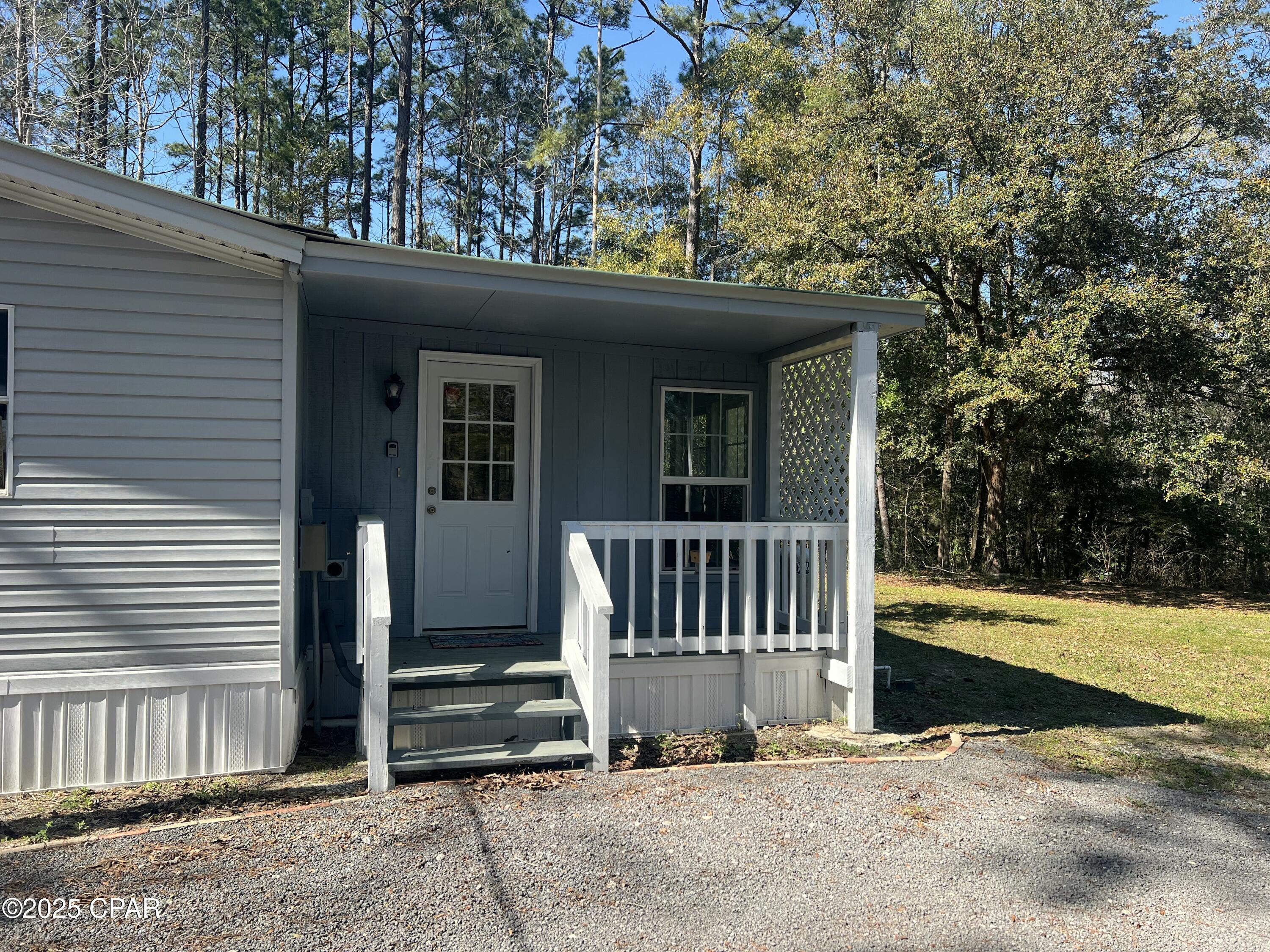 3909 Okchia Circle Vernon, FL 32462 - Photo 16 of 71