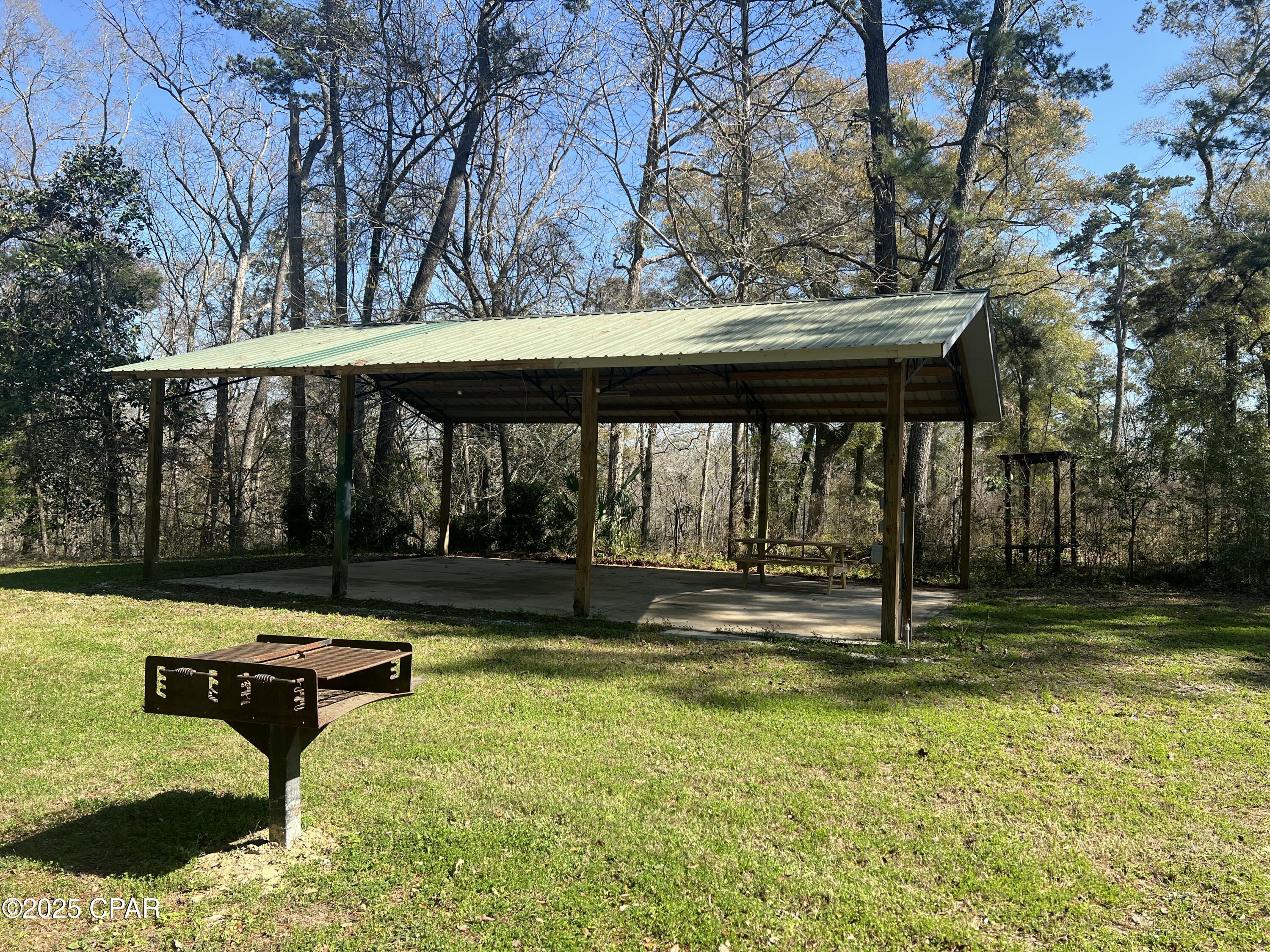 3909 Okchia Circle Vernon, FL 32462 - Photo 57 of 71