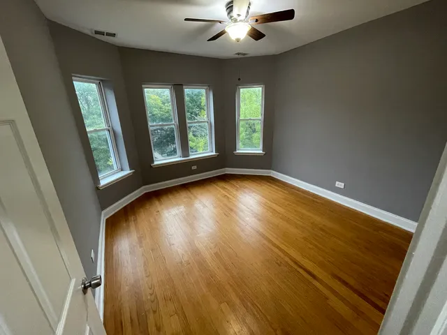 $1,895 | 6442 North Hamilton Avenue, Unit 3, Chicago, IL 60645