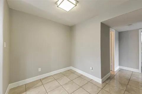 $117,900 | 250 El Dorado Boulevard, Unit 189, Webster, TX 77598