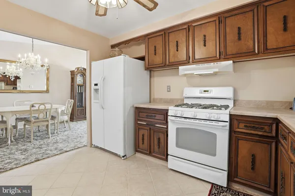 $340,000 | 8931 Leonard Street, Philadelphia, PA 19152