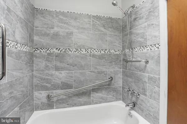 $340,000 | 8931 Leonard Street, Philadelphia, PA 19152