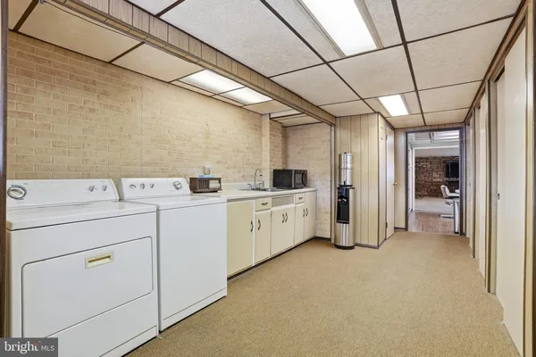 $340,000 | 8931 Leonard Street, Philadelphia, PA 19152