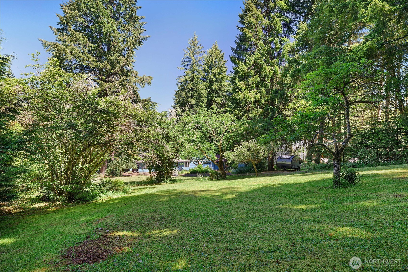 5201 Scott Road Northwest Olympia, WA 98502 - Photo 34 of 37 Gallery Image 34