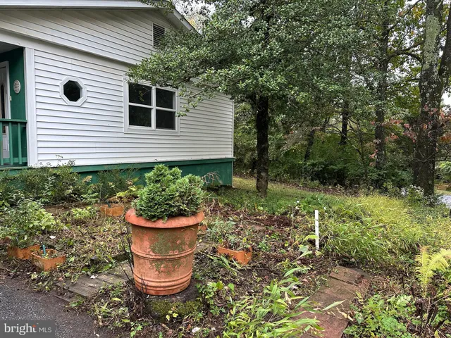 $299,000 | 572 Bifrost Way, Linden, VA 22642