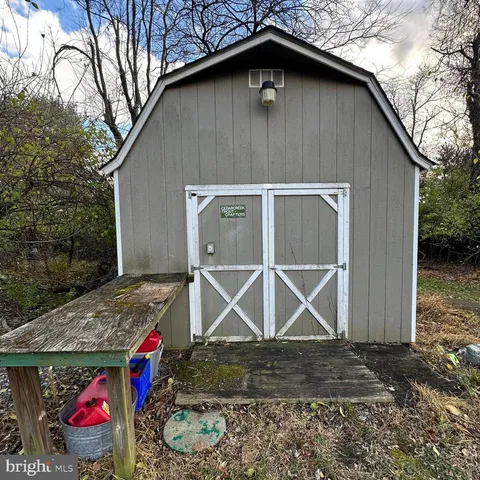 $299,000 | 572 Bifrost Way, Linden, VA 22642