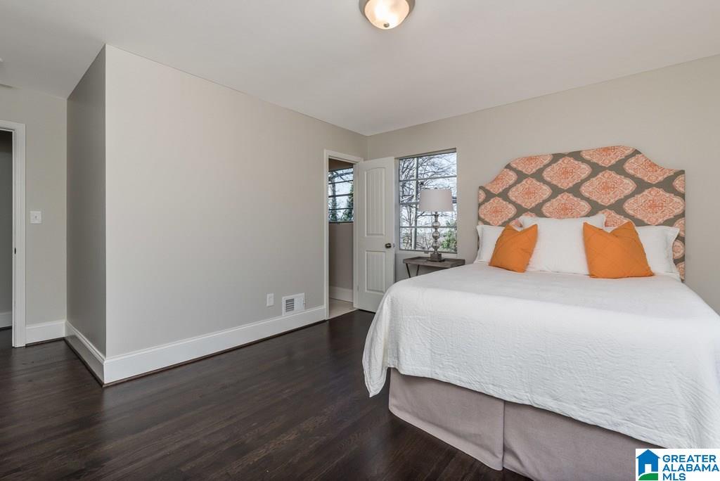 740 43rd Street South Birmingham, AL 35222 - Photo 13 of 33