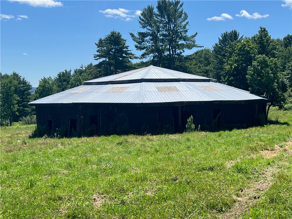 515 Evening Inn Road Oneonta, NY 13820 - Photo 45 of 50 Octagon Barn