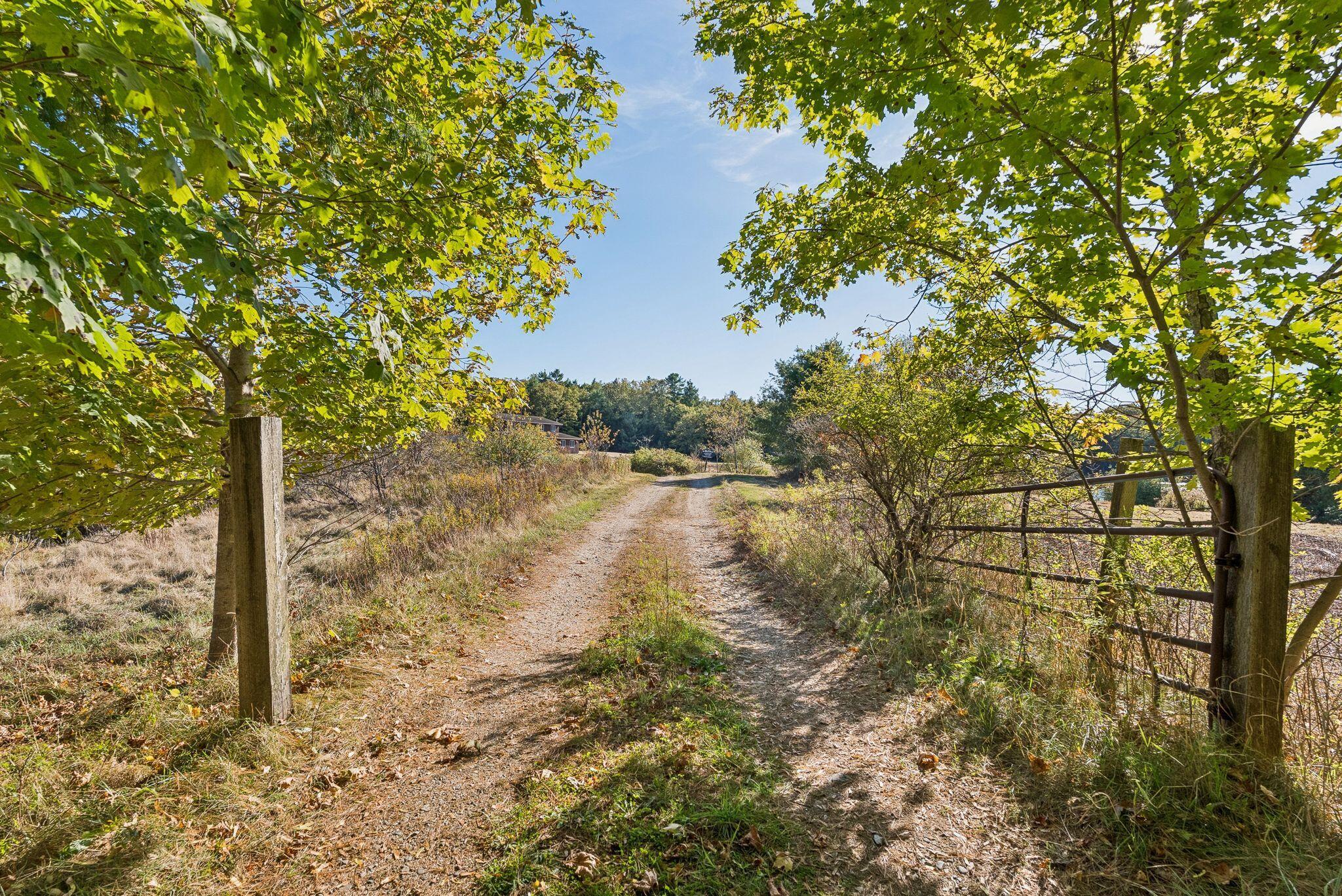 87 Austin Road West Bath, ME 04530 - Photo 2 of 22 87 Austin Road • West Bath • Maine