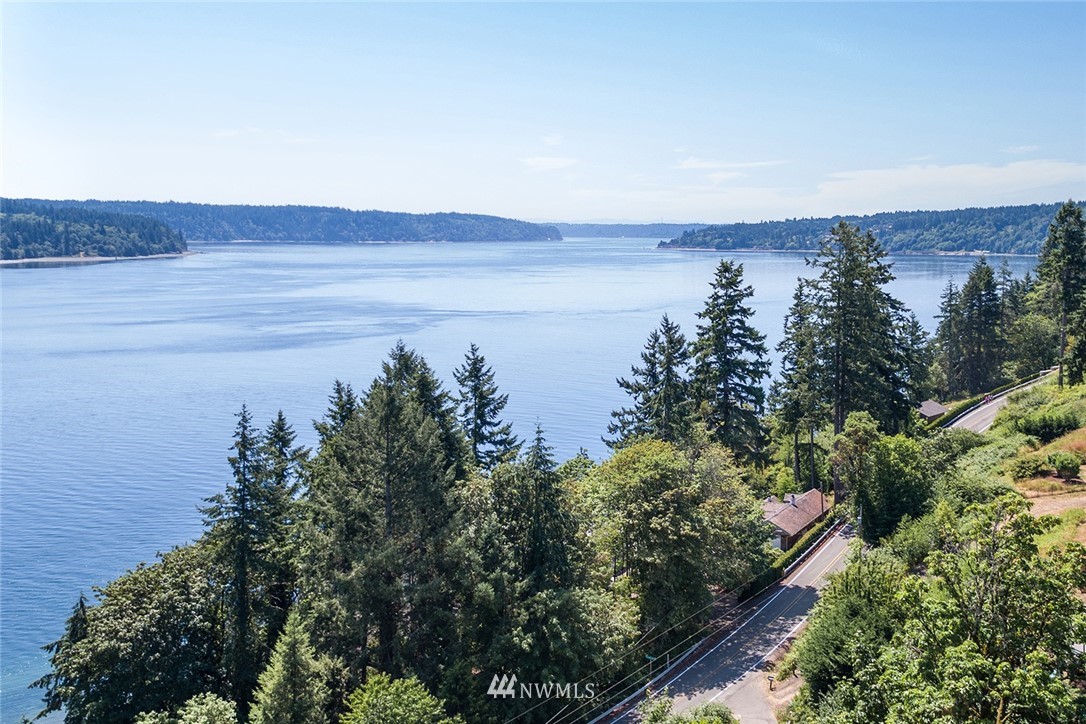 14411 Starr Road Southeast Olalla, WA 98359 - Photo 3 of 25 Gallery Image 3