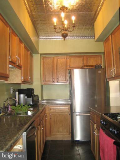 6401 Banbury Road Baltimore, MD 21239 - Photo 12 of 22 Update Kitchen