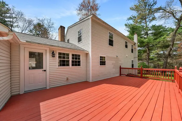 $749,900 | 42 Laws Brook Road, Acton, MA 01720