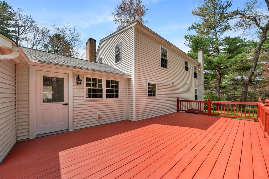 42 Laws Brook Road Acton, MA 01720 - Photo 10 of 41