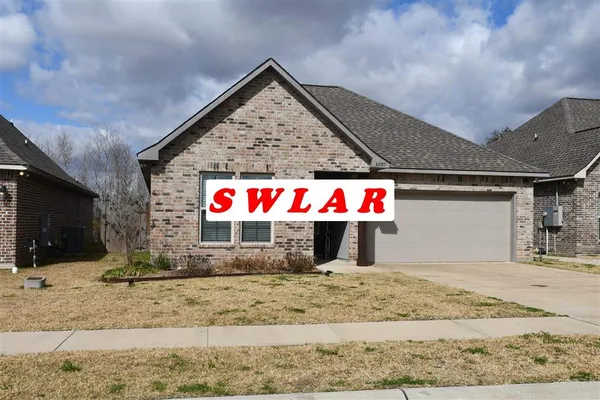 $2,500 | 3299 Fairwood Lane, Lake Charles, LA 70607